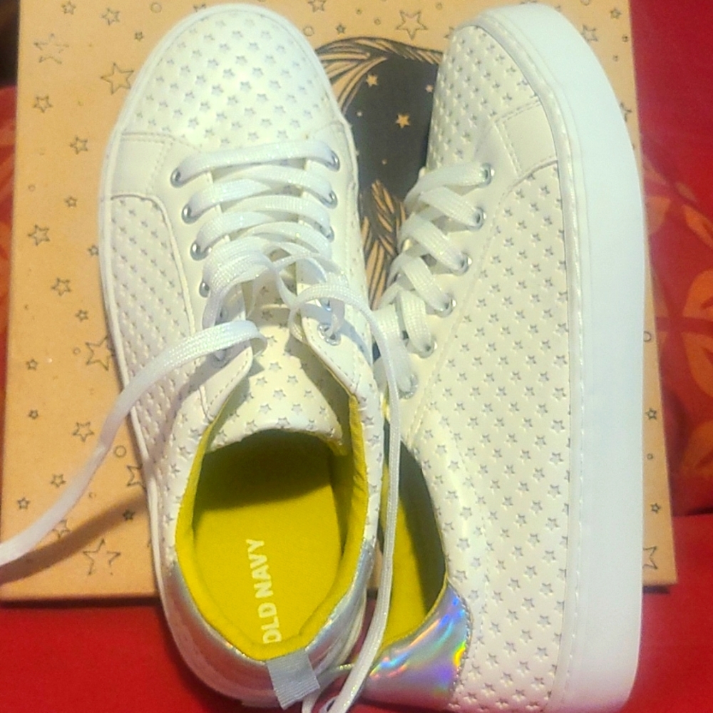 Canvas Sneaker